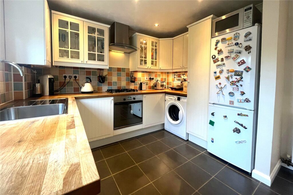 Property Image_11