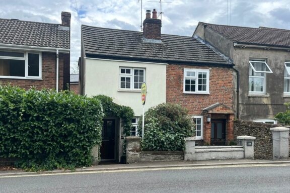Farnborough Road Image