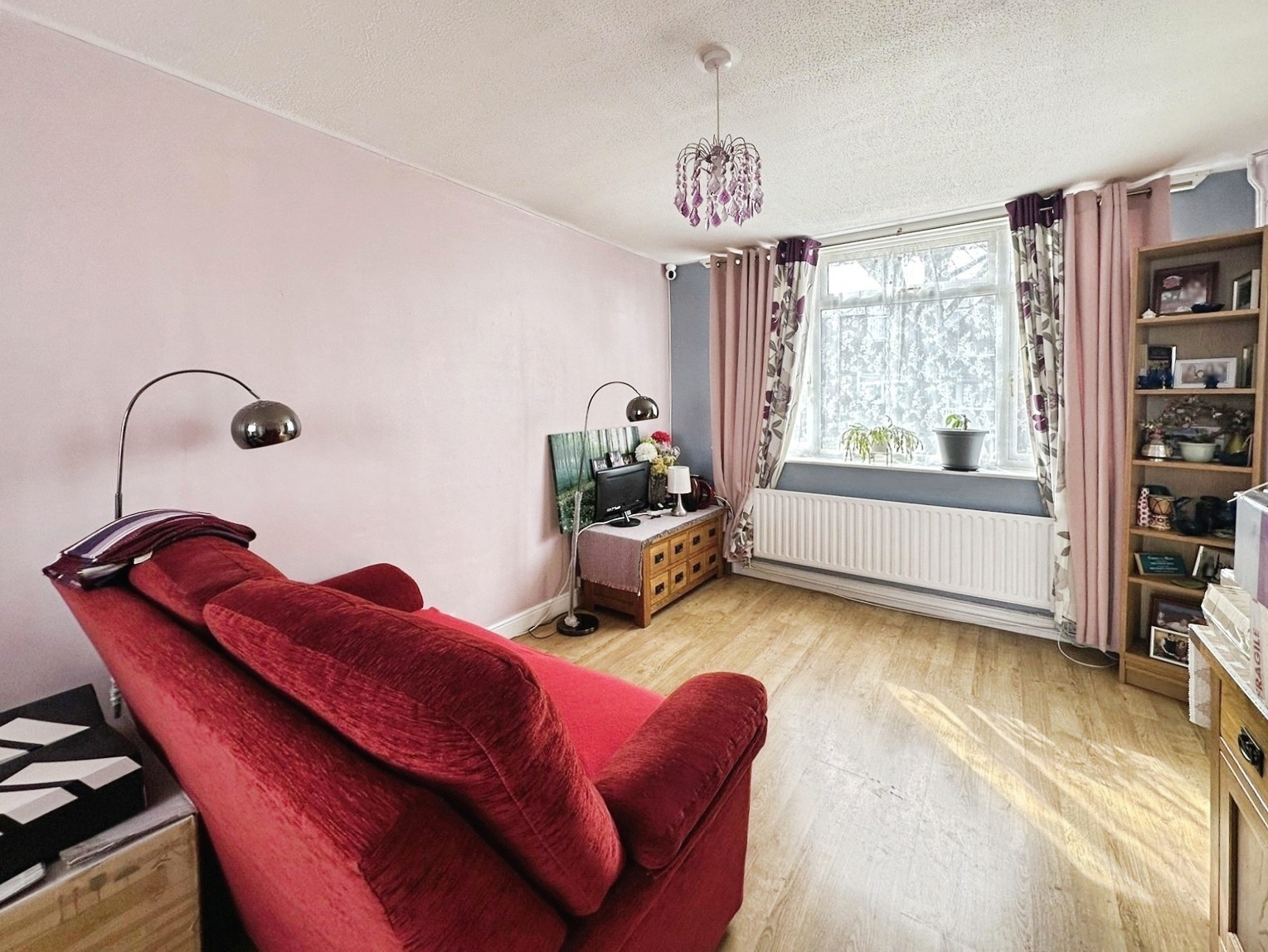 pbox-IMG.jpg