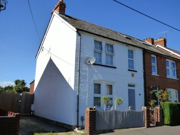 Highfield Road Image