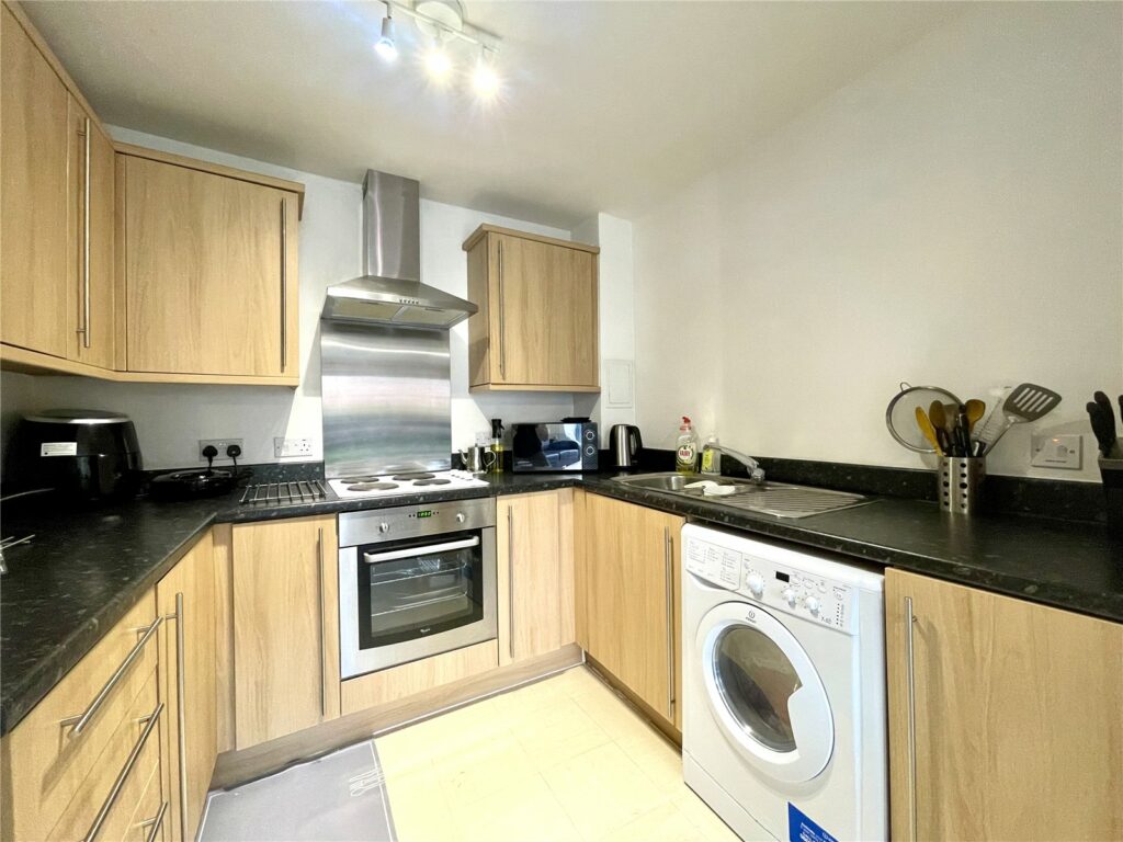 Property Image_11