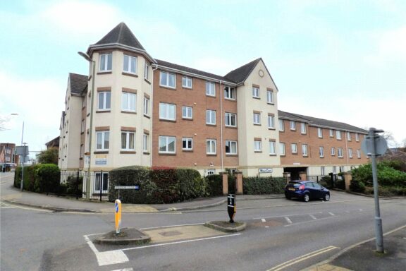 Victoria Road Image