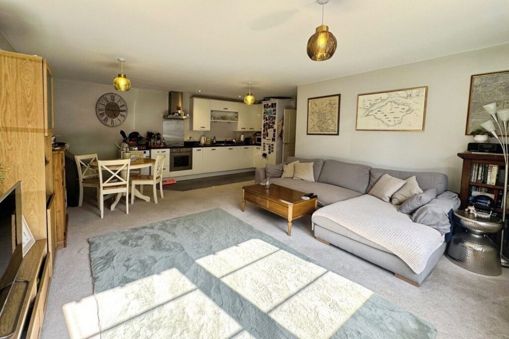 Property Image_3