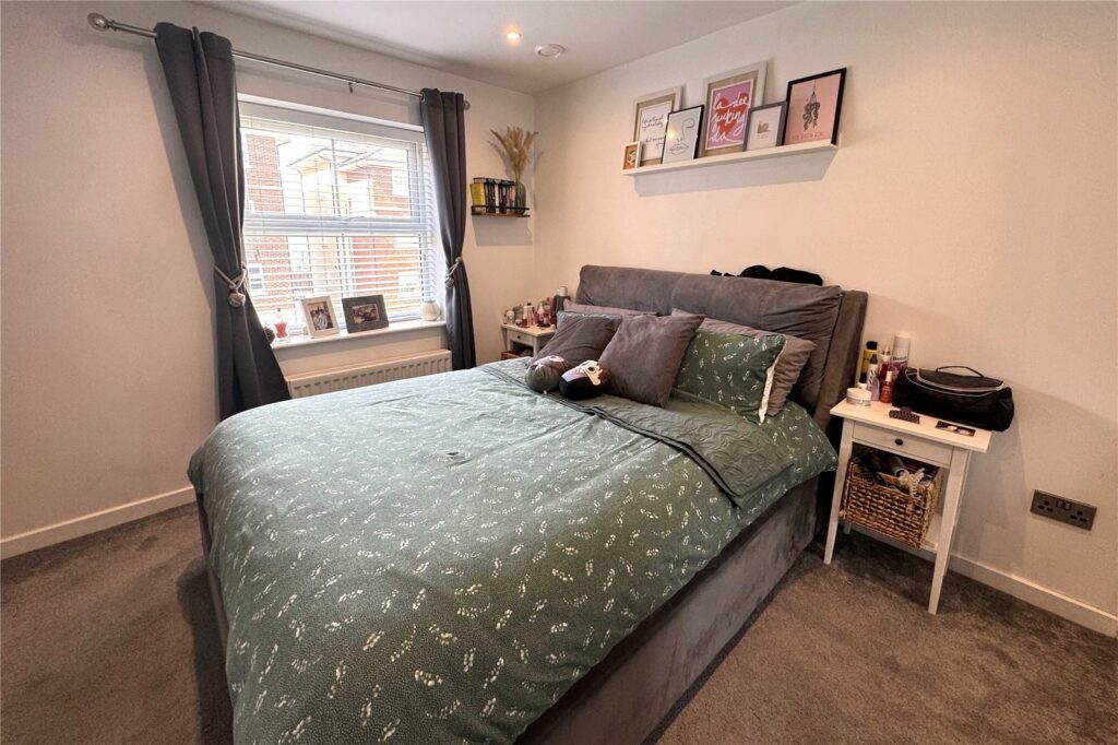 Property Image_11