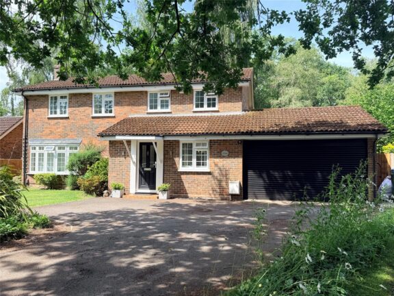 Belvedere Close Image