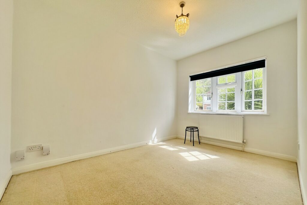Property Image_11