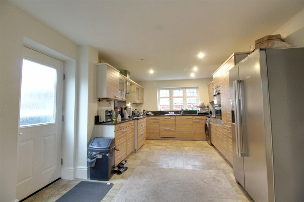 Property Image_4