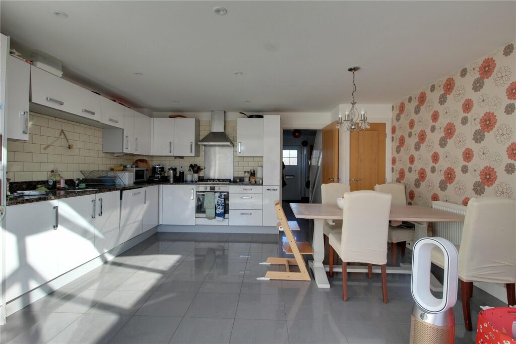 Property Image_9
