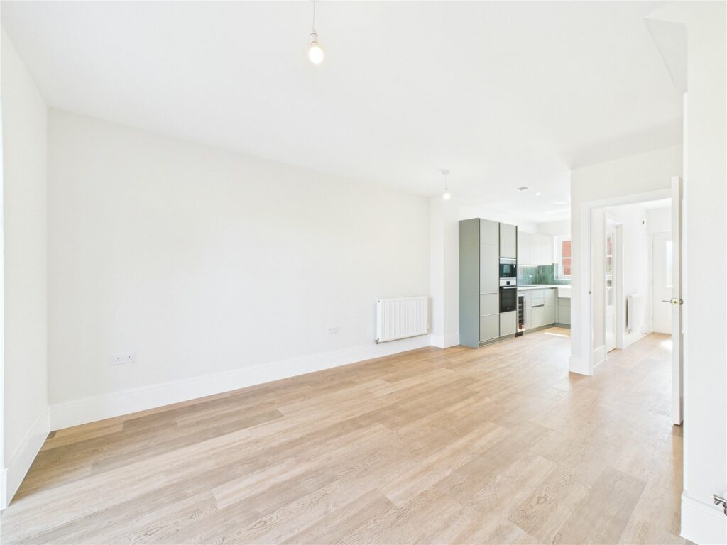 Property Image_11
