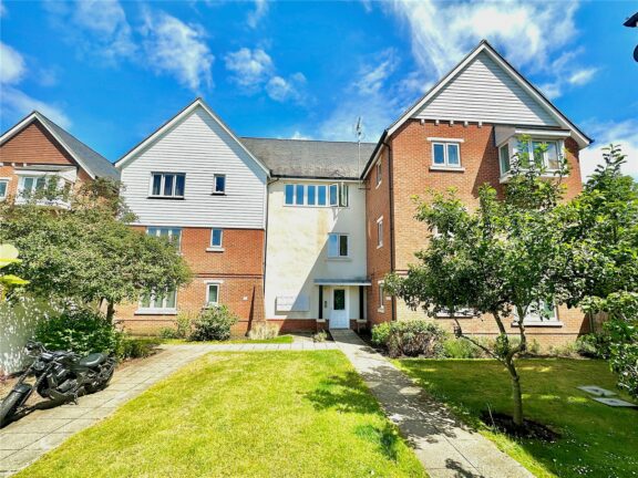 Alder Court Image