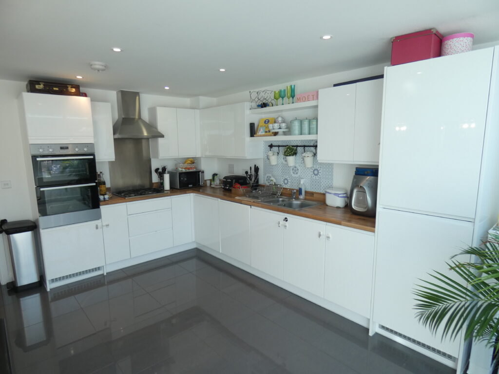 Property Image_3