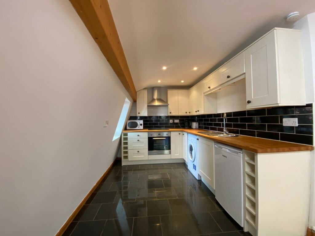 Property Image_4