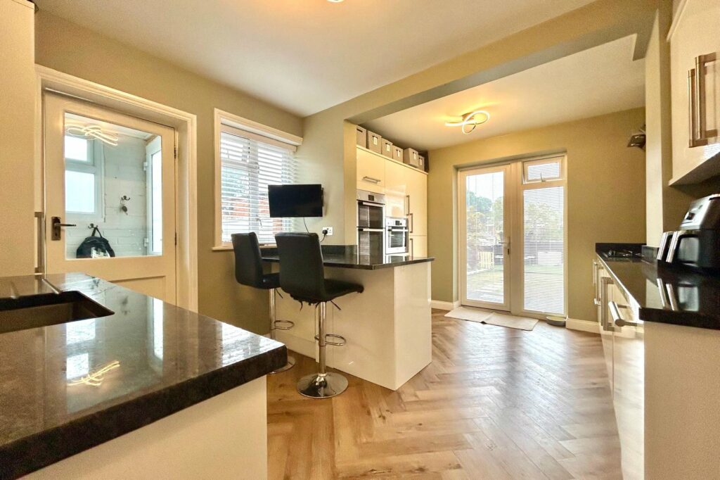 Property Image_9
