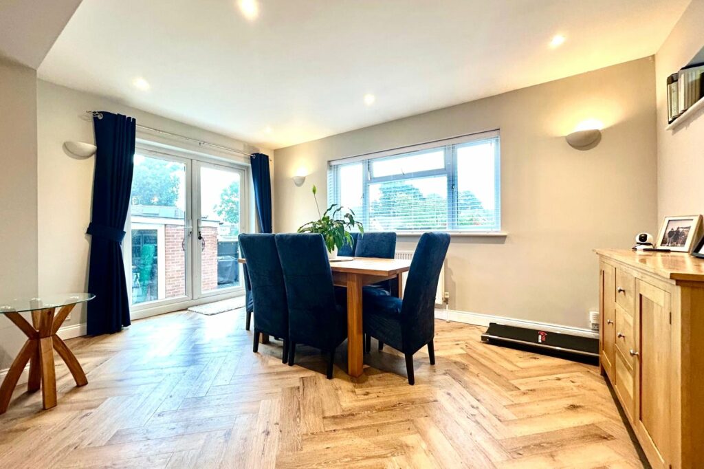 Property Image_11