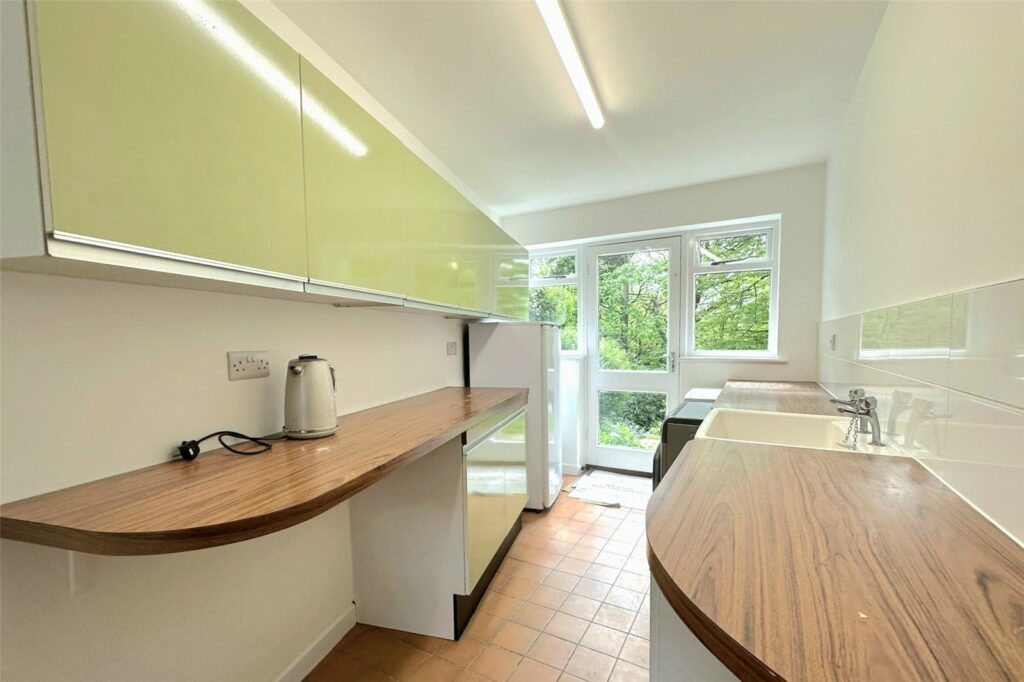 Property Image_11