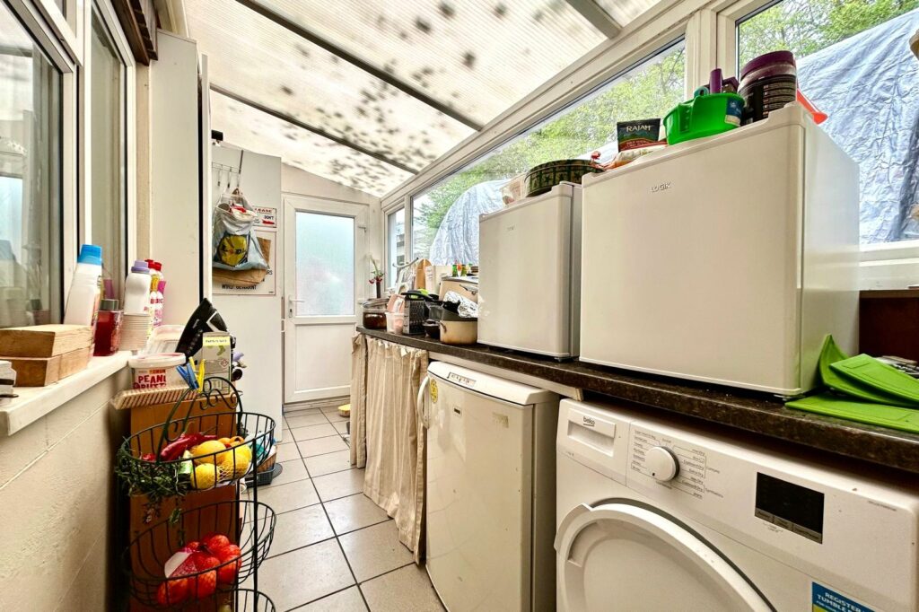 Property Image_11