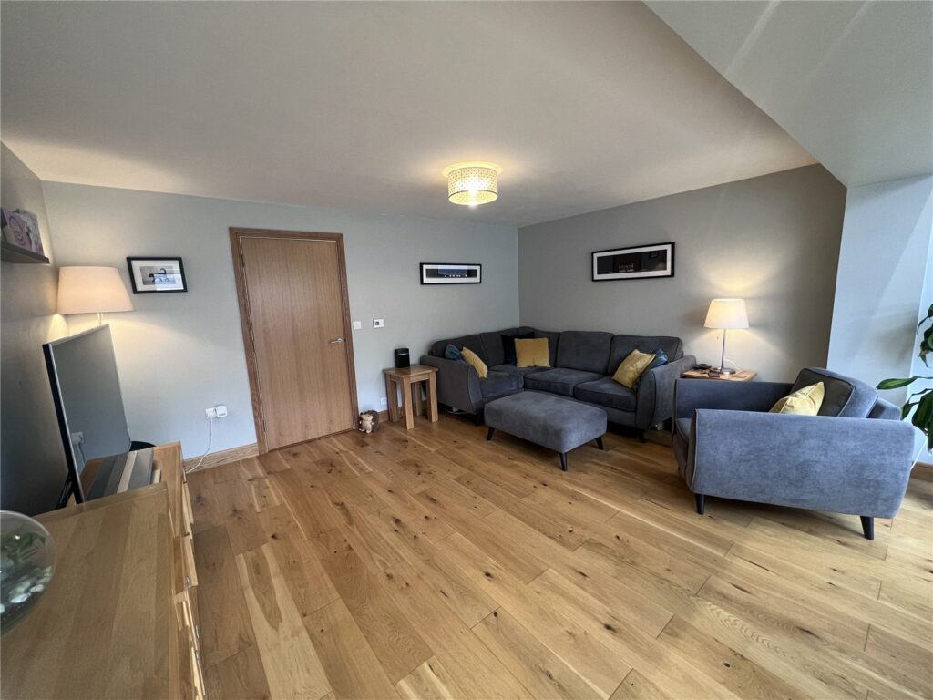 Property Image_4