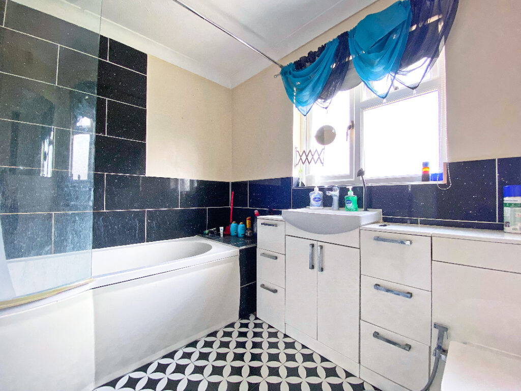 Property Image_12