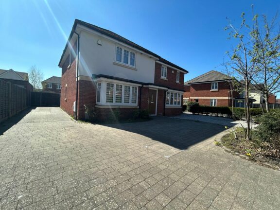 Fleet Road Image