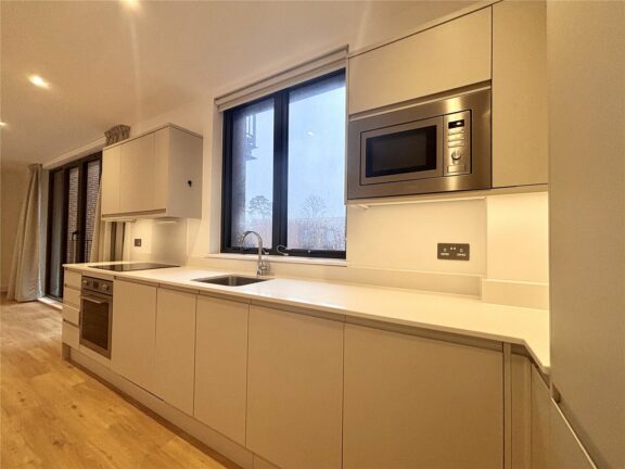 Farnborough Road Image