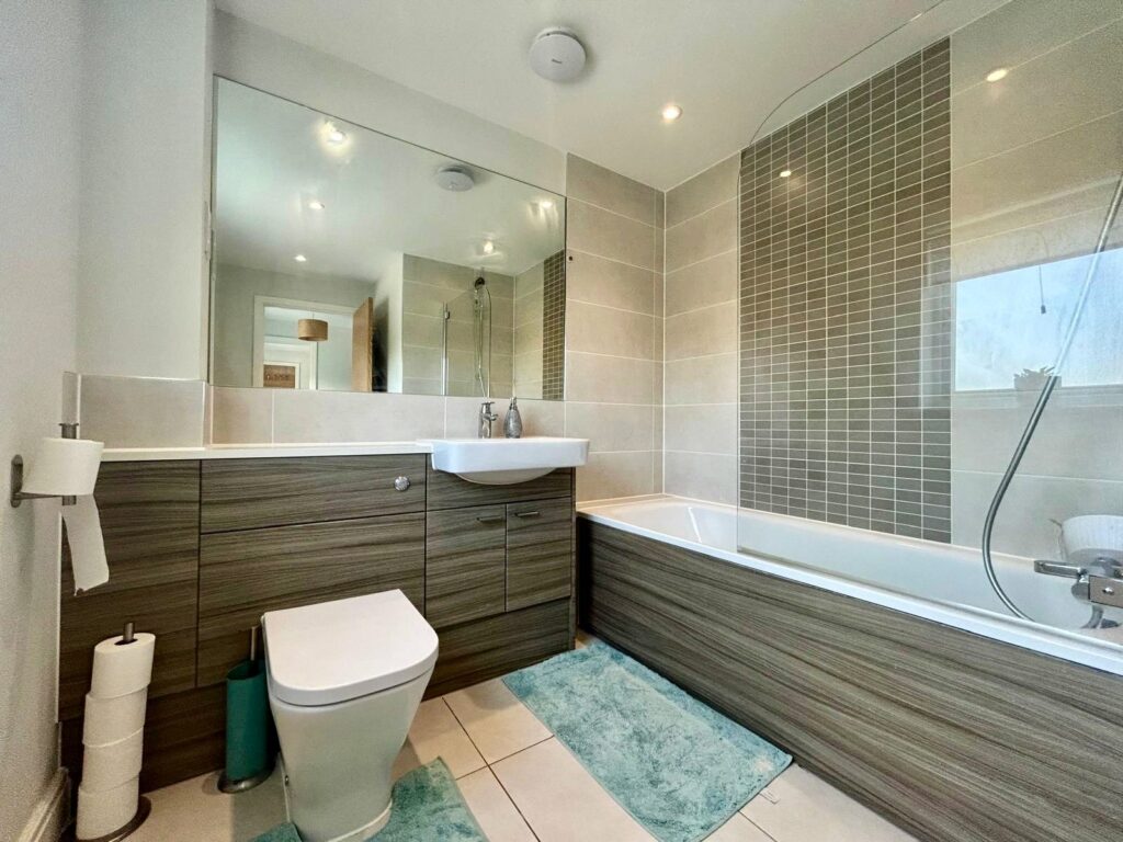 Property Image_11