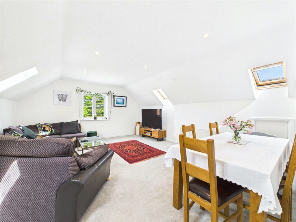 Property Image_11