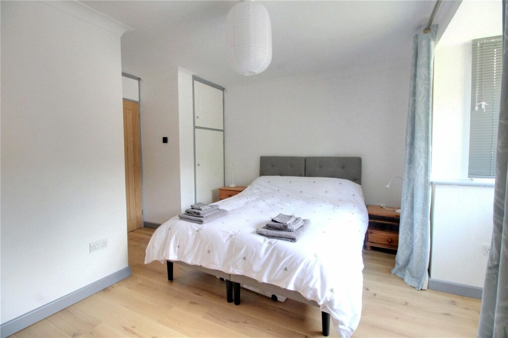 Property Image_11
