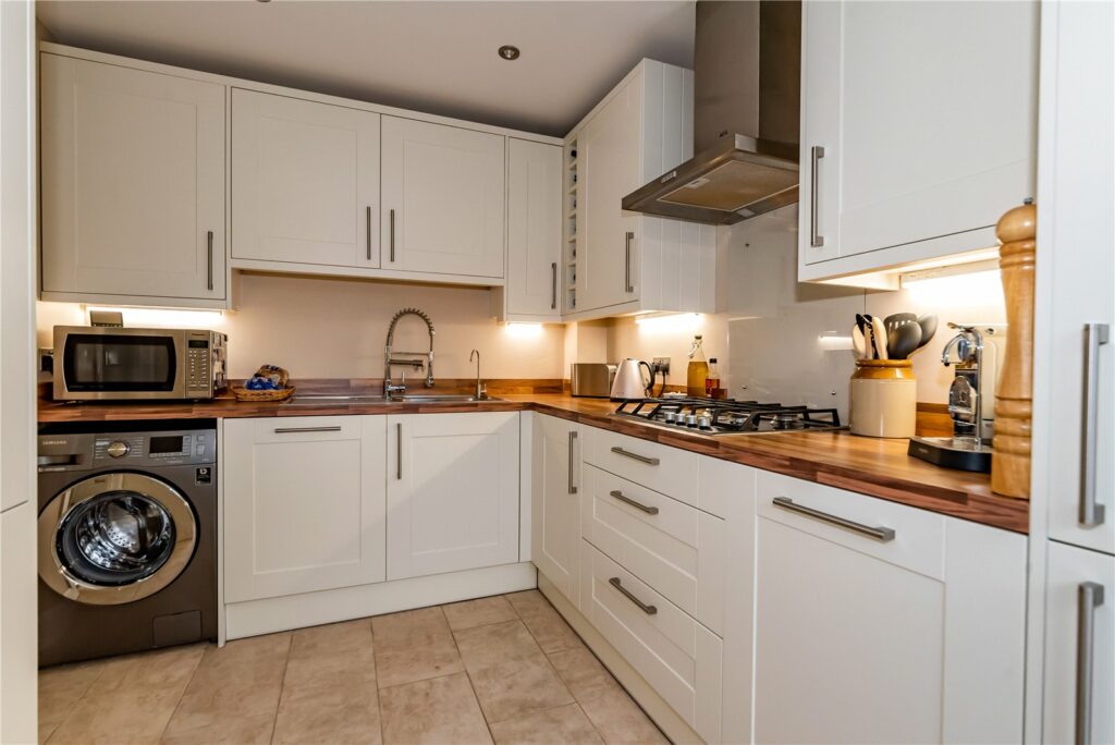 Property Image_11