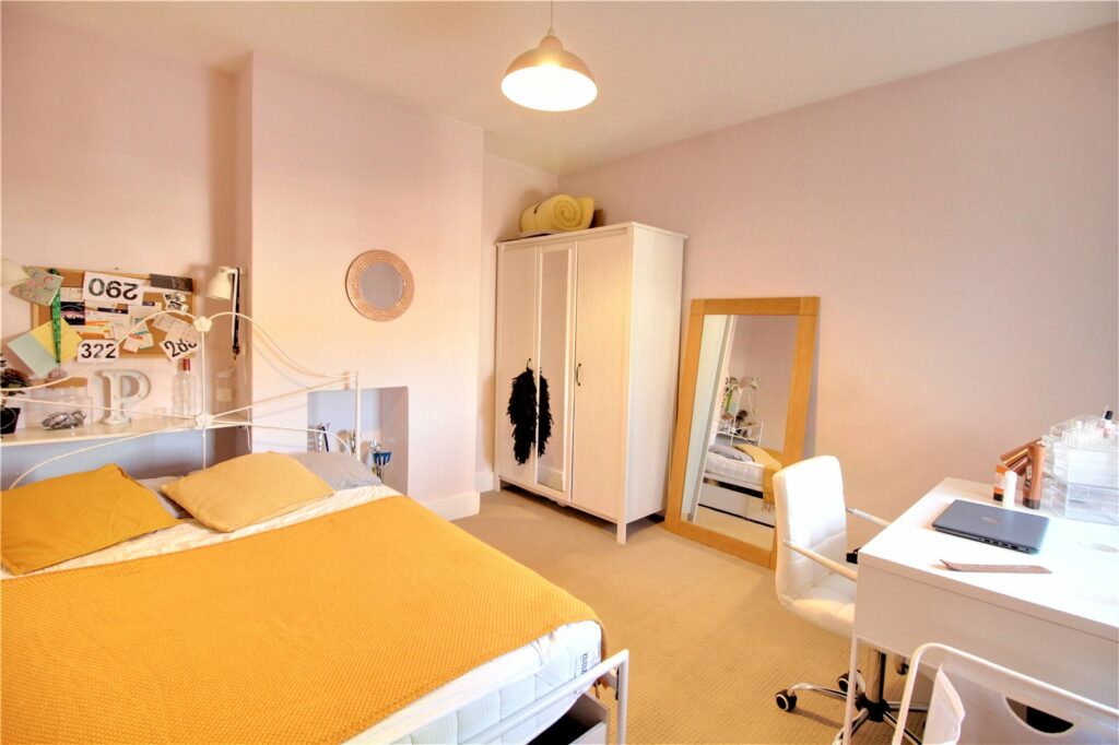 Property Image_11
