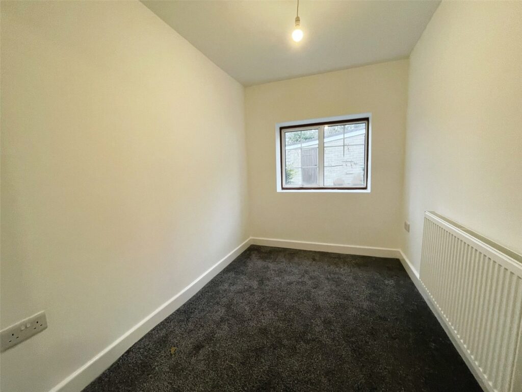 Property Image_11