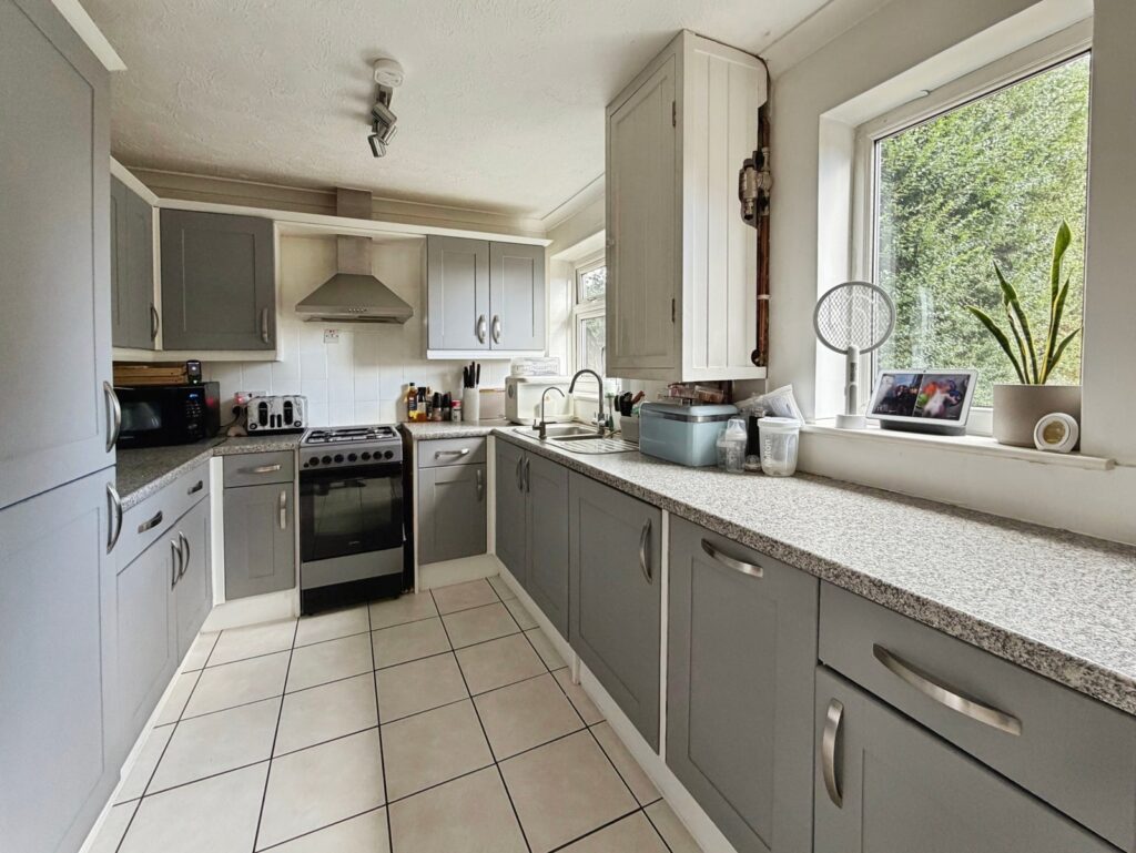 Property Image_4
