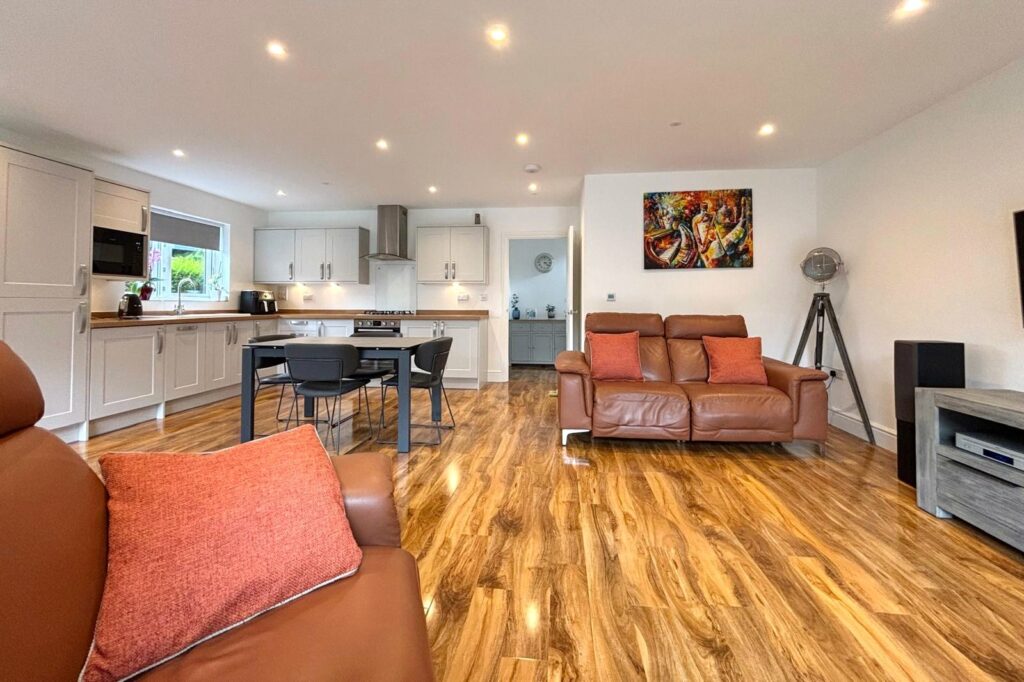 Property Image_8