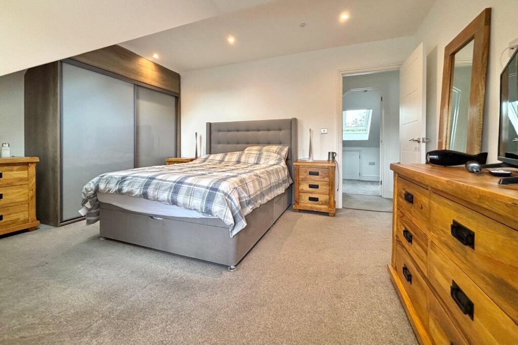 Property Image_4