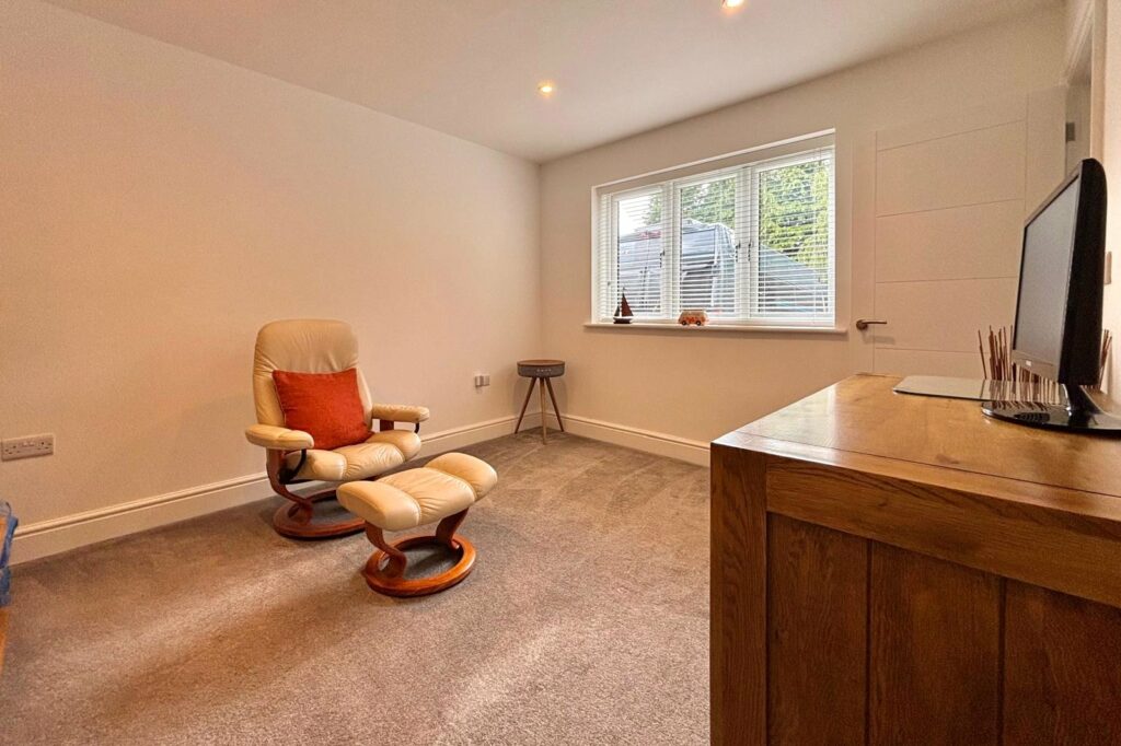 Property Image_11