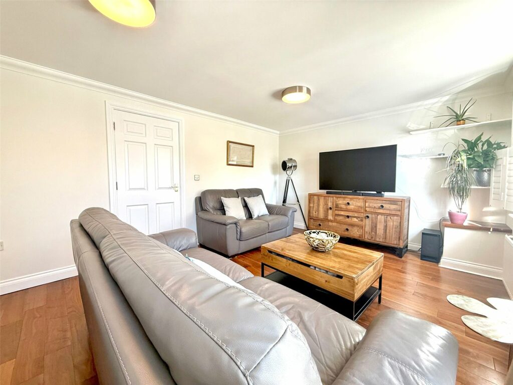 Property Image_25