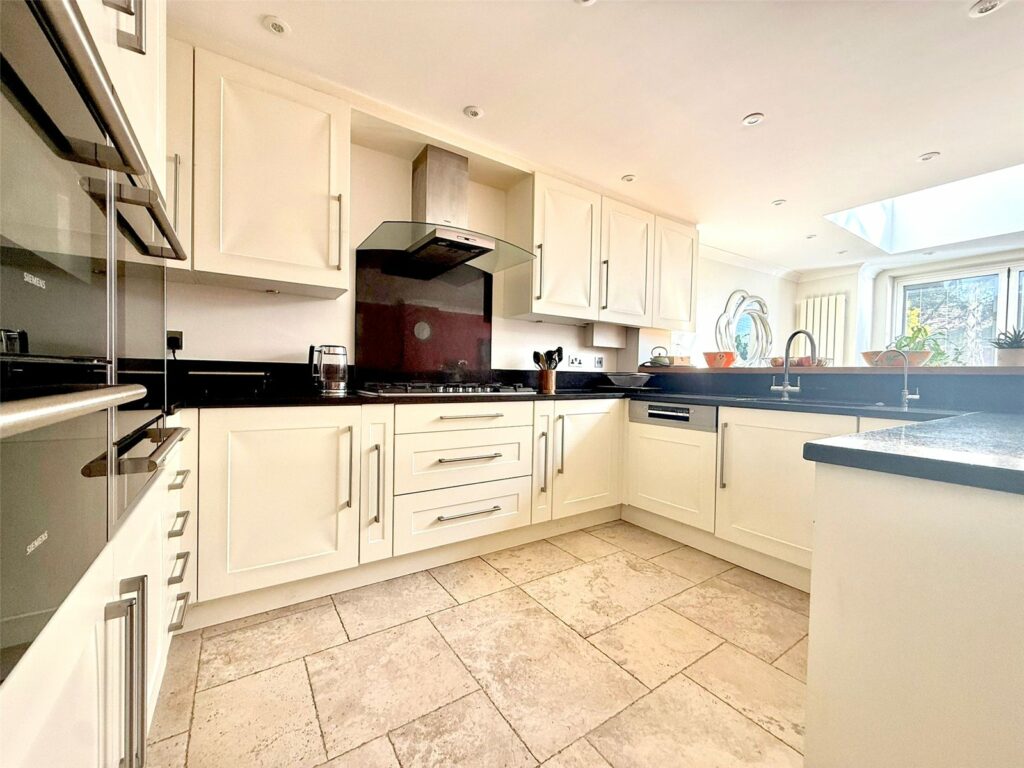 Property Image_31