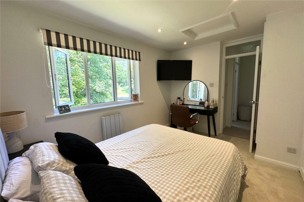 Property Image_9