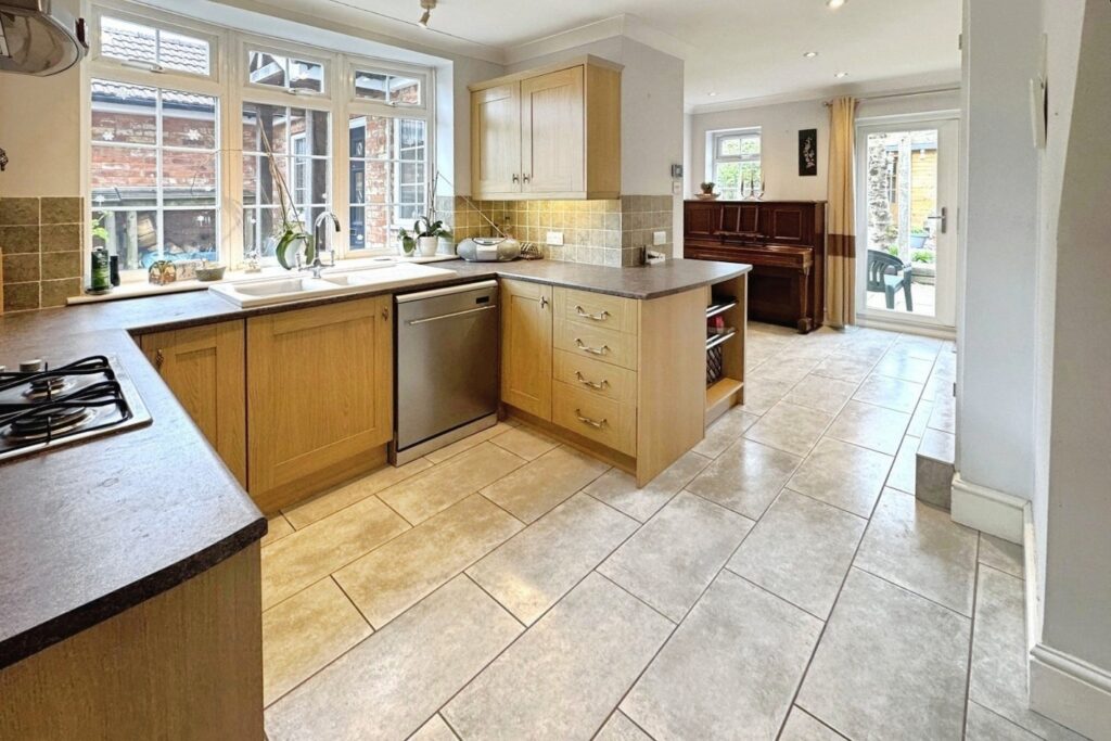 Property Image_16