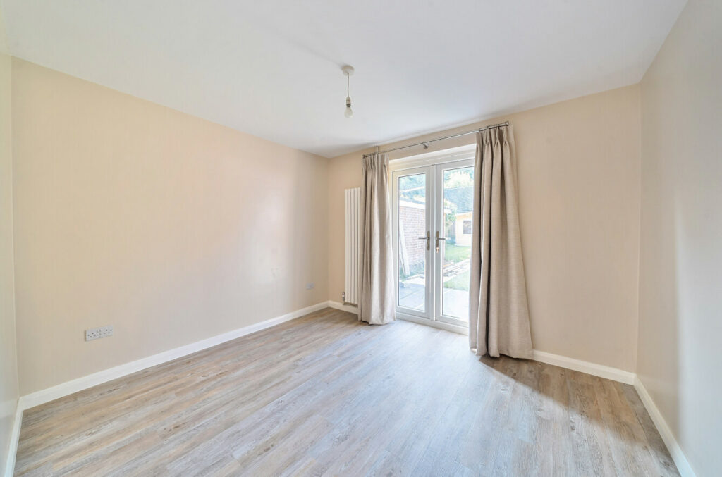 Property Image_11