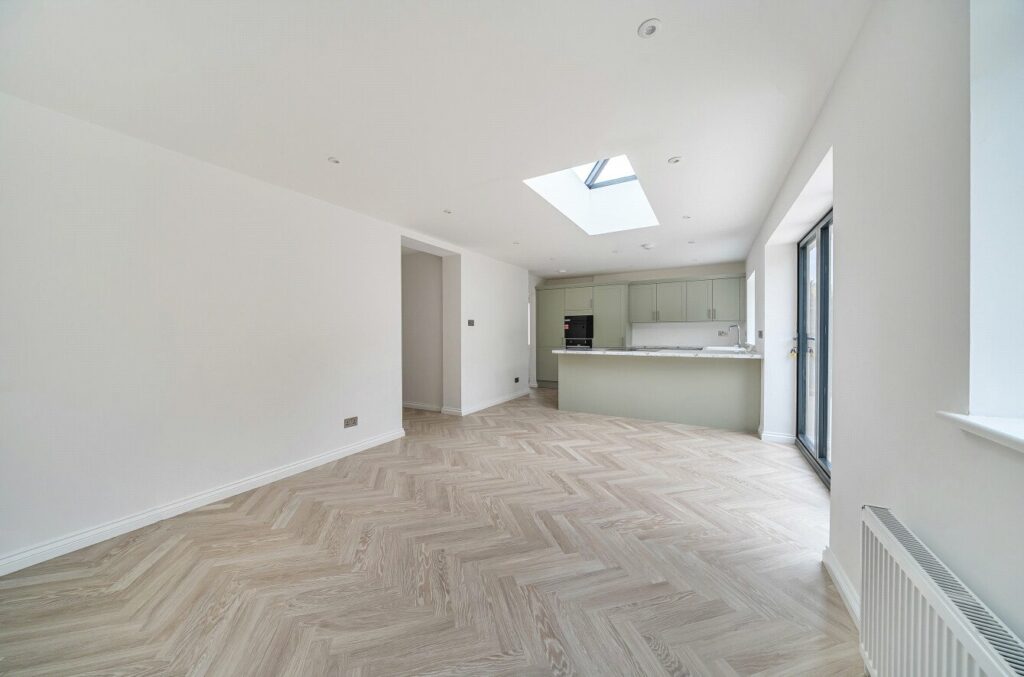 Property Image_11