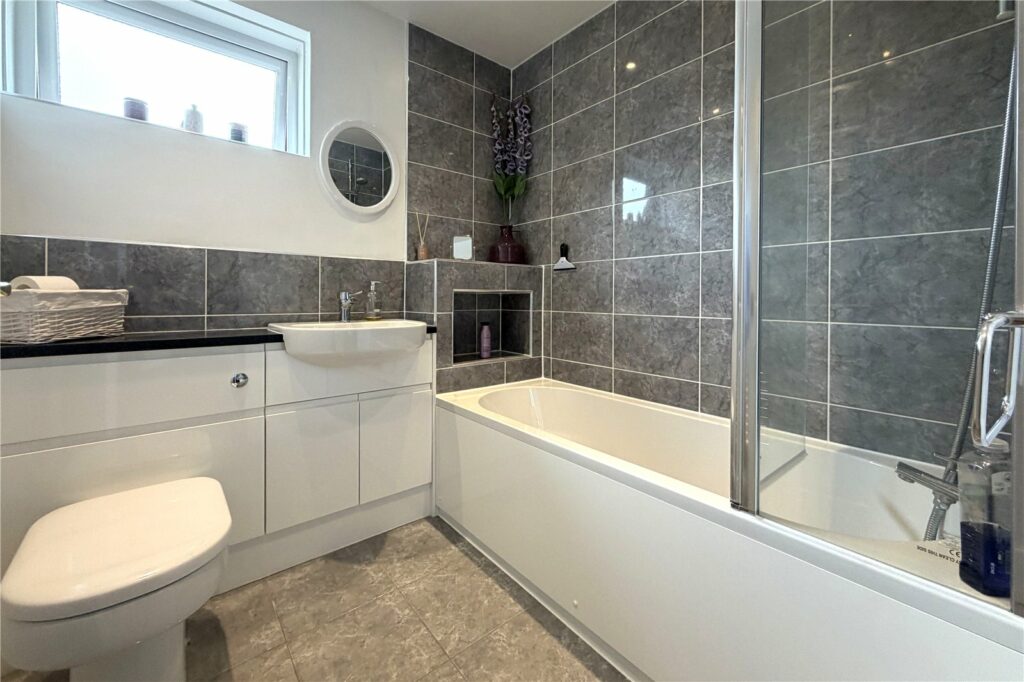 Property Image_11