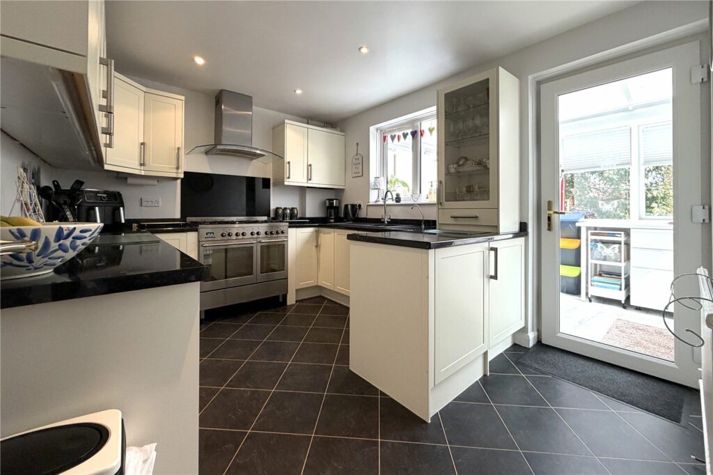 Property Image_9