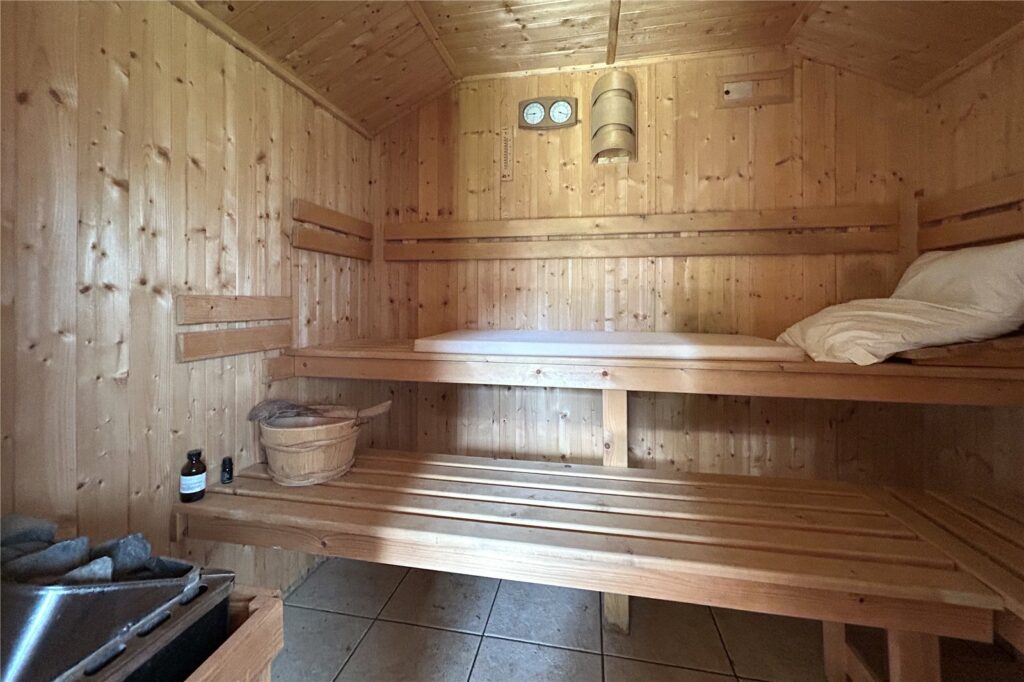 Property Image_17