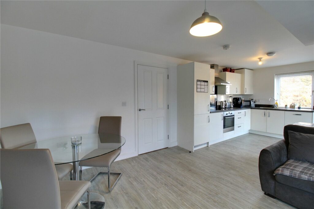 Property Image_11
