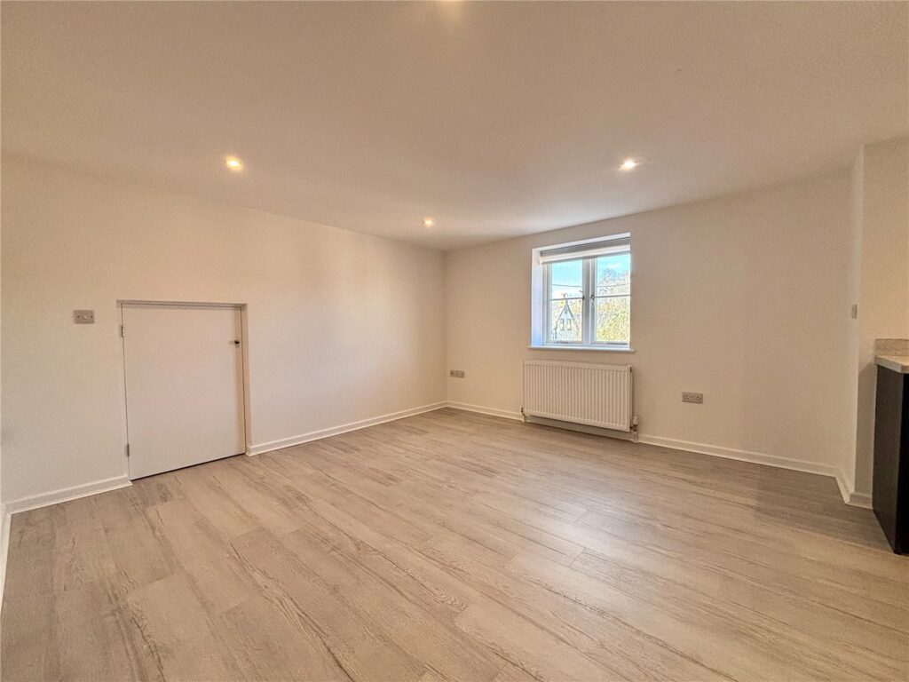 Property Image_12