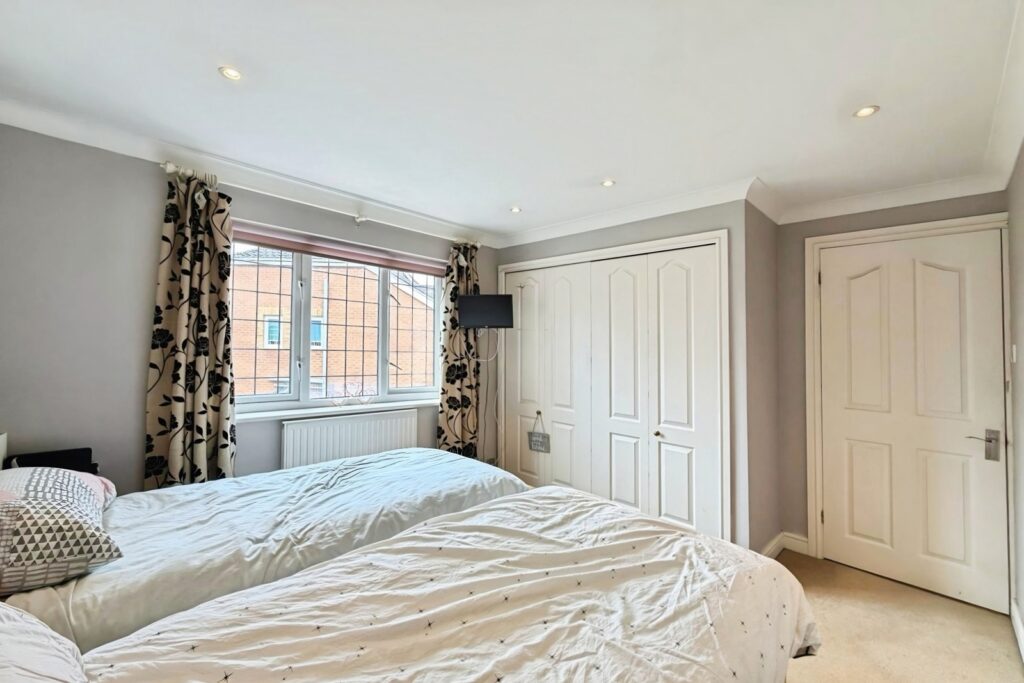 Property Image_12