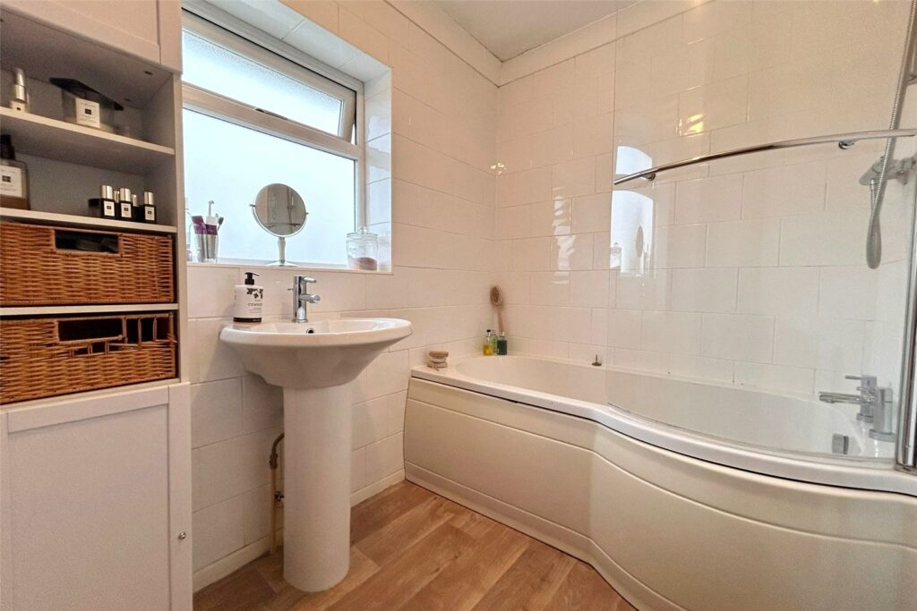 Property Image_11