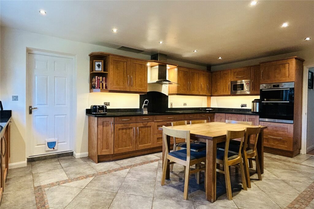 Property Image_4