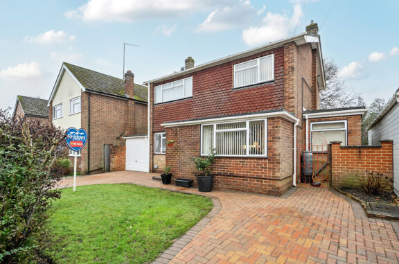 Foxhurst Road Image