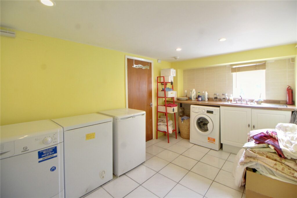 Property Image_10